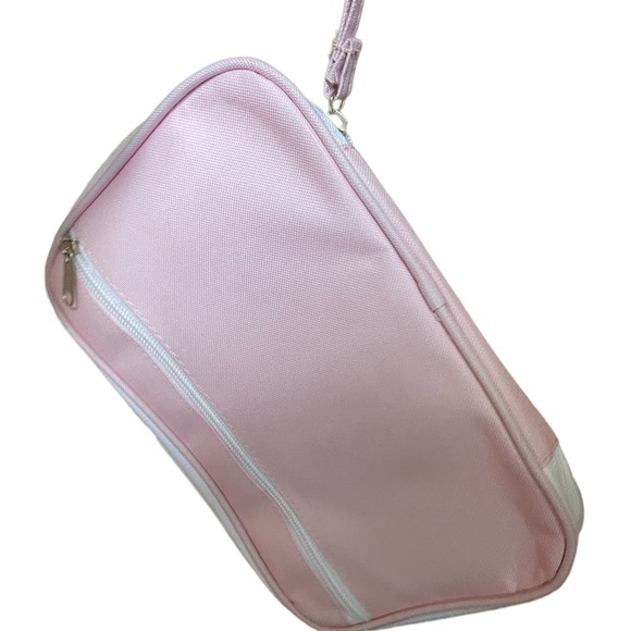 Red Aspen Zip Around Organizer - Picture 3 of 6